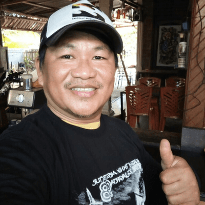 episode Edisi Spesial Profil ATA YKPN 98" - Steven R. Kyongyang Sang Barista artwork