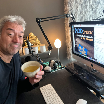 episode Vom PodCheck zum PodSchleck: Wie Corporate Podcasts jetzt verkostet werden artwork