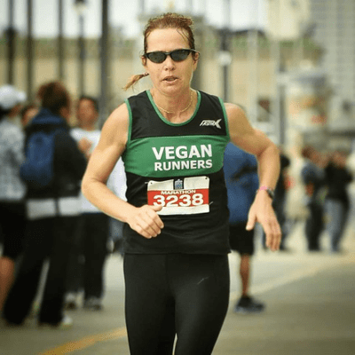 episode Podcast #109 Fiona Oaks The Unassuming Runner Co-Founder Vegan Runners 2.38 Marathon Guinnes World Record Holder artwork
