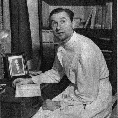 episode Chapter 1. / 5 / Father Wilhelm Kleinsorge / read by Jon Bonnici artwork