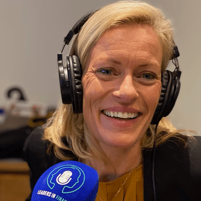 episode #58 - S3E18 - Iris van de Looij — Algemeen Directeur van de Dutch Fund and Asset
Management Association (DUFAS), 1.500 euro miljard onderliggende assets, sector
op kantelpunt, kamermeisje, geldzorgen artwork