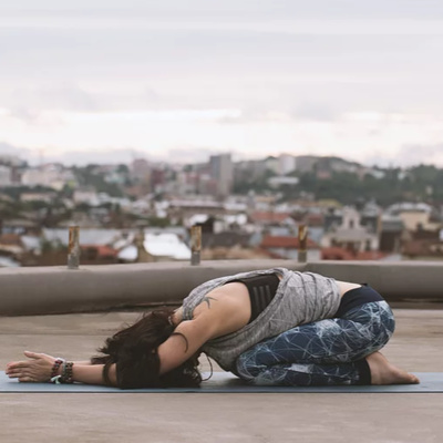episode #20 Wie Yoga dir helfen kann, deine Träume und Ziele zu erreichen. Im Interview mit Yogalehrerin Anna Relge artwork