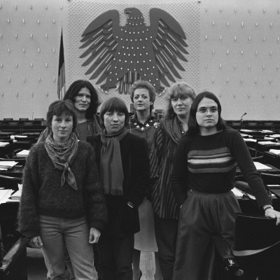 episode Grüne Christa Nickels - "Wir sind nicht als Seelchen in den Bundestag gegangen" artwork