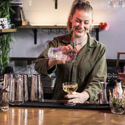 episode Episode 195: Episode 195 - Hannah Spear artwork