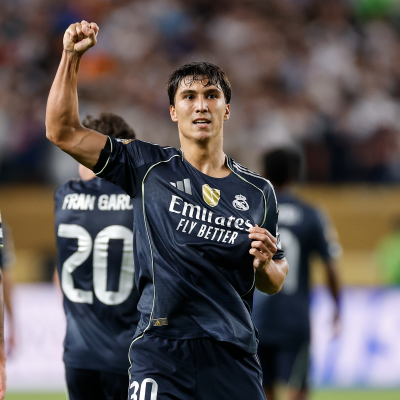 episode Los goles de Carrusel | Los goles del RB Salzburgo 0-3 Real Madrid | Goleada que certifica el liderato artwork
