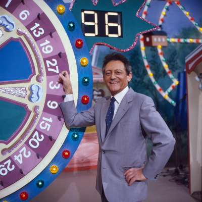 episode Mediengeschichte - Wie Spielshows Geschichte schreiben artwork
