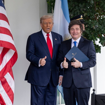episode El Orden Mundial: Argentina vota en unas elecciones clave para un Milei que depende de Donald Trump para estabilizar su economía artwork