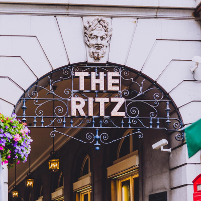 episode Qui était César Ritz ? artwork