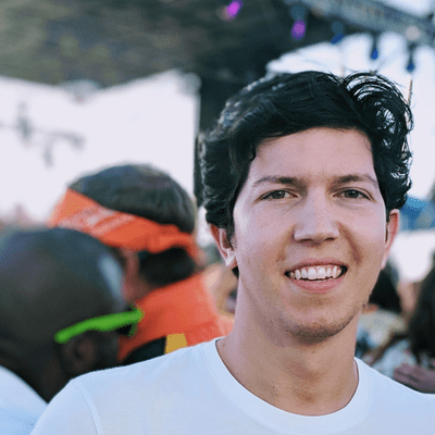 episode 004 / Drew de Michaelis / "Focus on the people" artwork