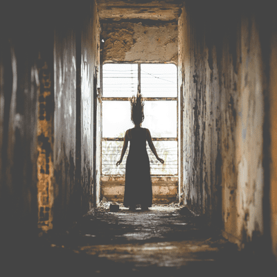 episode Horror: DIKEJAR DAN DITEMANI (S2E4) artwork
