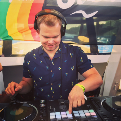 Coverbild der Sendung DJ Slinshot - Soca & Everything Else