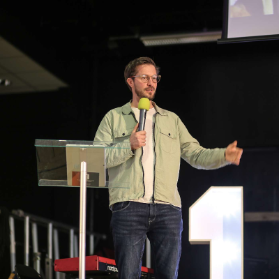 episode Worship Around The Cross : Worship is Warfare artwork