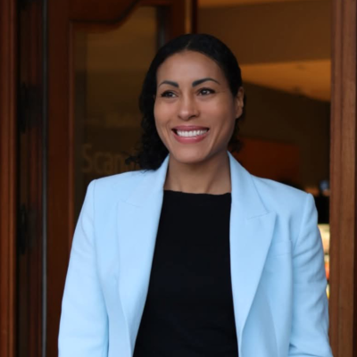 episode Cecilia Brækhus - Bane vei, Utfordre status quo, Karriereskifte artwork