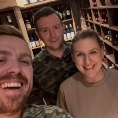 episode Mette & Martin fra Le Bistro - deres kokkereiser, Le Bistro, bærekraft i alle ledd, trønderske råvarer, lærlinger, og stekestasjonen artwork